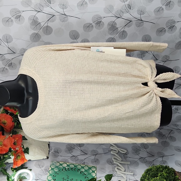 Nine Britton Billie Top - Picture 2 of 8